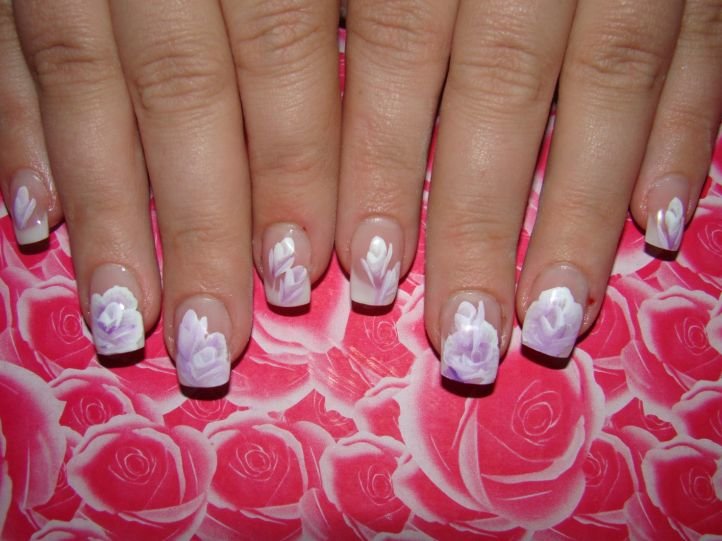 Китайская роспись на ногтях - раскрытый цветок
